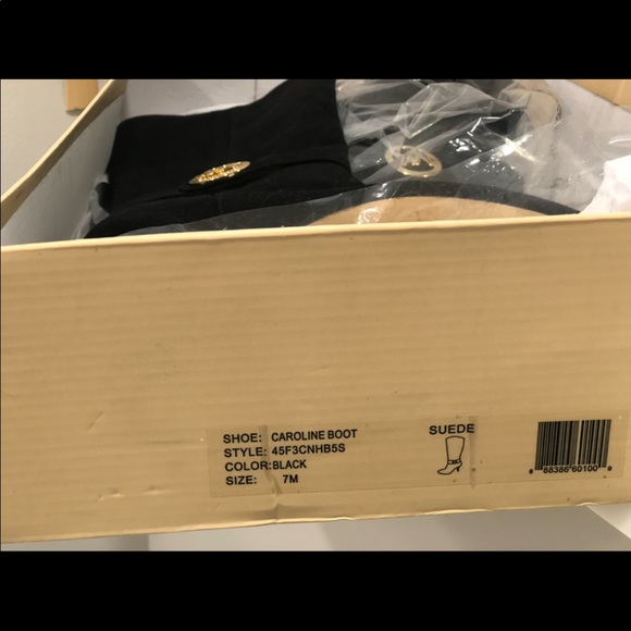 Michael Kors Caroline Boot - Picture 3 of 3